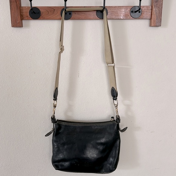 Dooney & Bourke Leather Purse - Picture 3 of 16